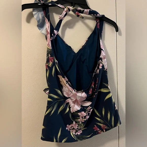 🆕 CUPSHE 2 PIECE NAVY TAKINI SWIMSUIT - Picture 5 of 10